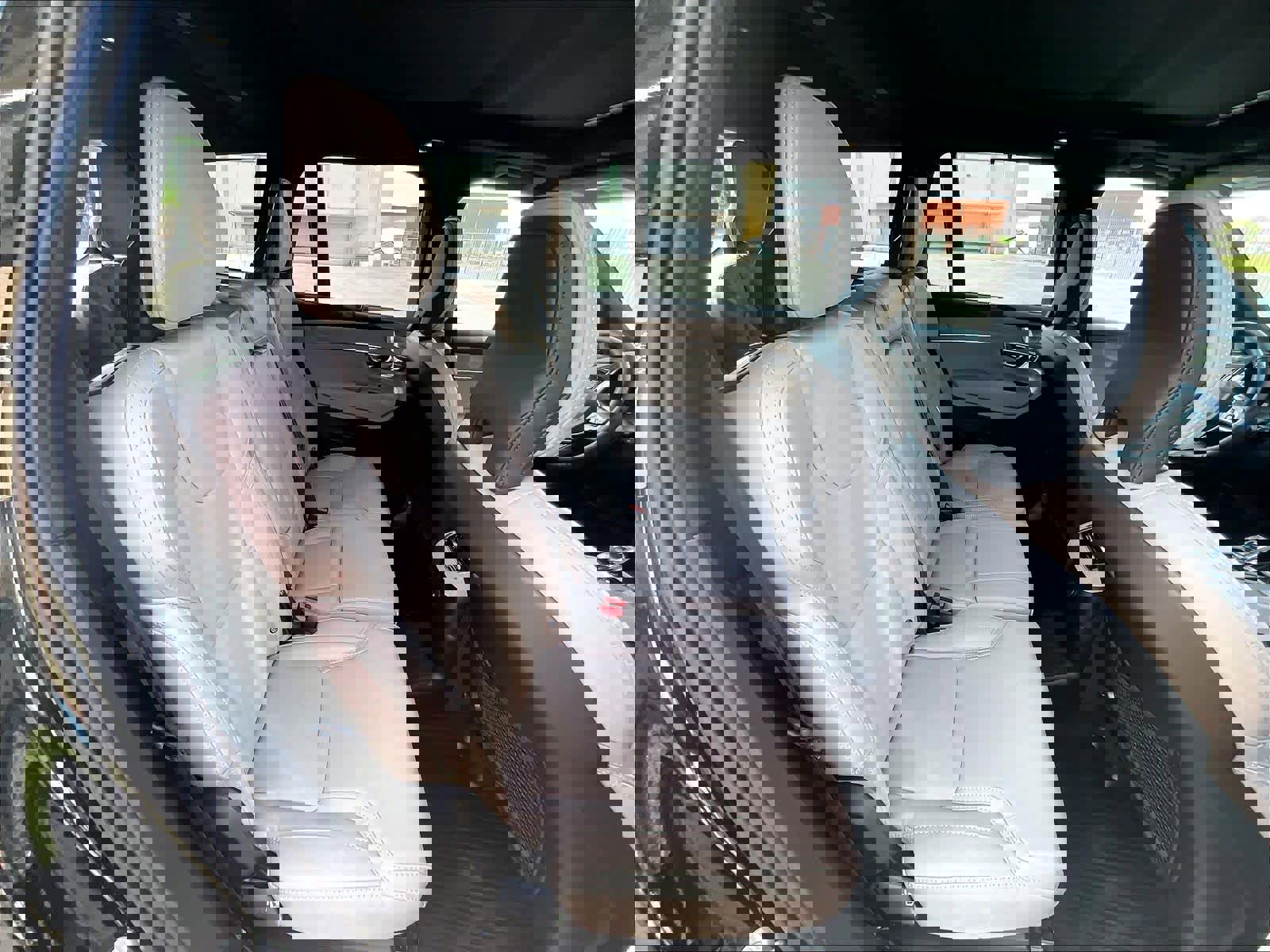 Used 2026 Volvo XC90 T8 Ultra w/ Lounge Package image 30