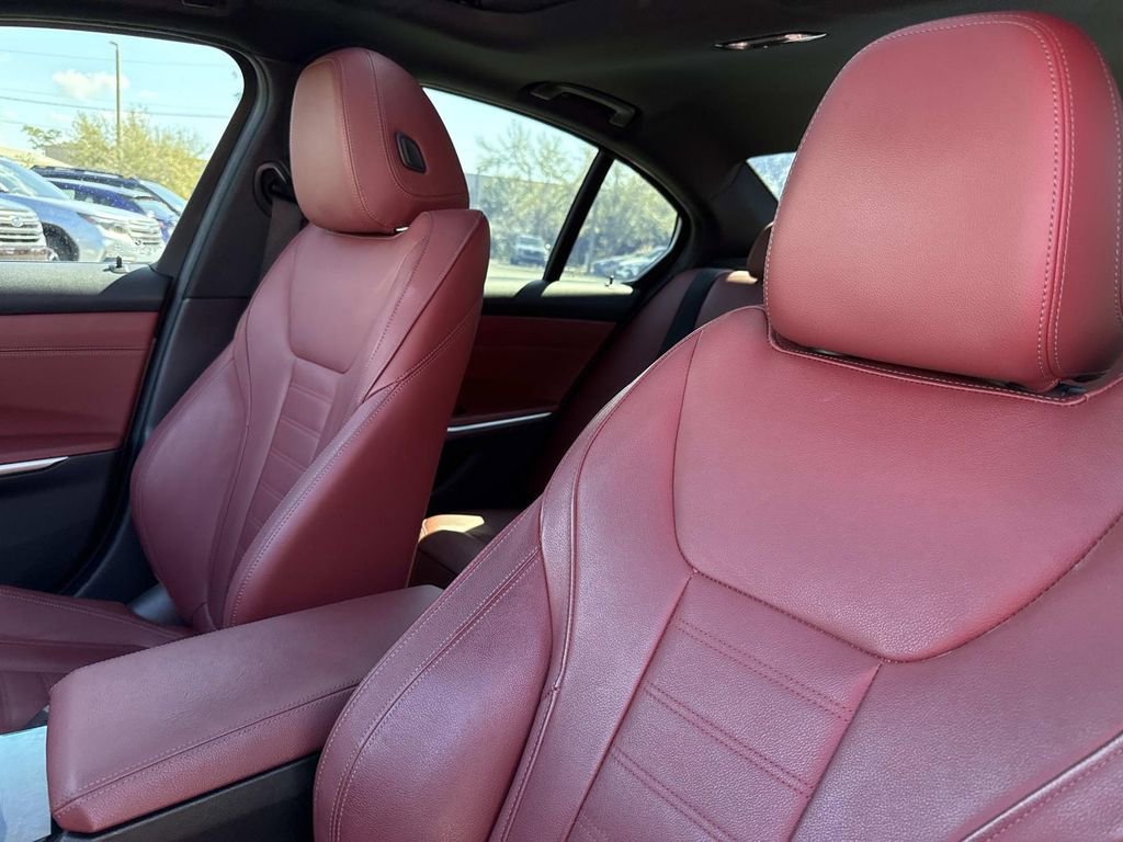 Used 2023 BMW 330i Sedan image 27