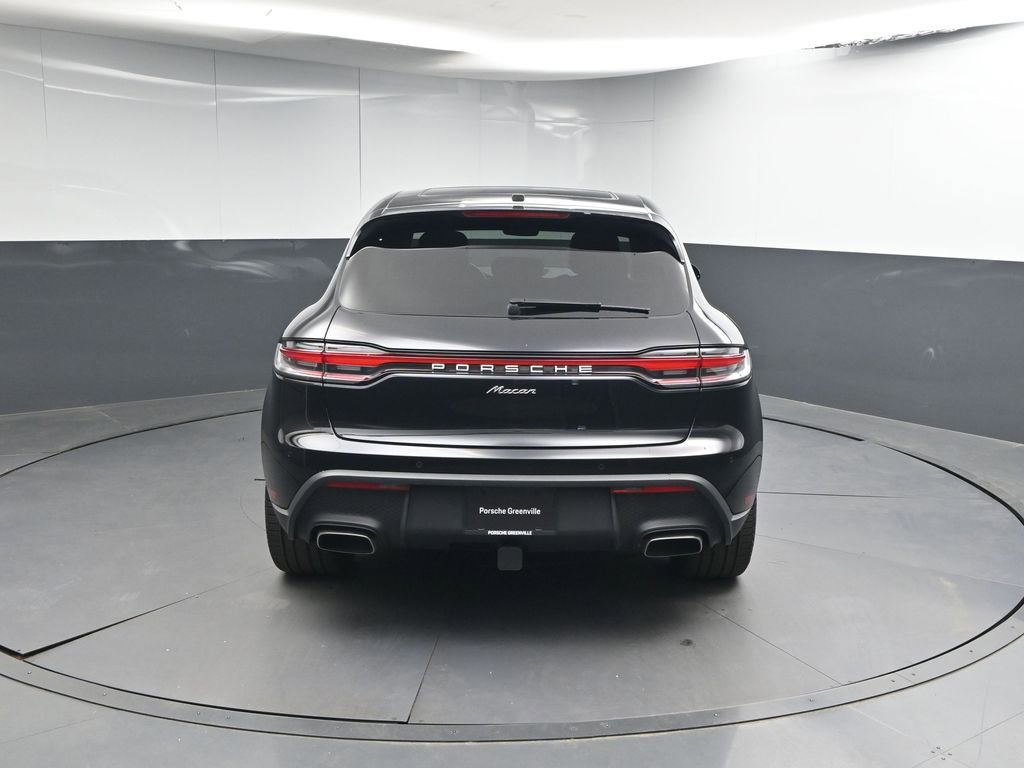 Certified 2025 Porsche Macan image 25