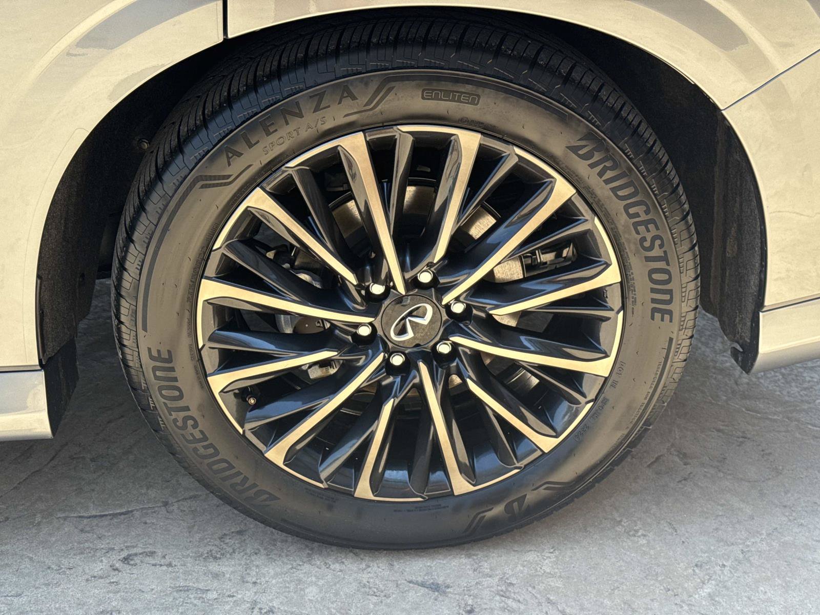 Used 2025 INFINITI QX80 Autograph AWD/4WD image 22