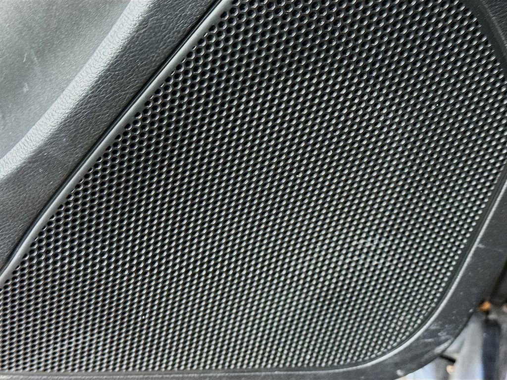 Used 2016 Jeep Cherokee 75th Anniversary image 22