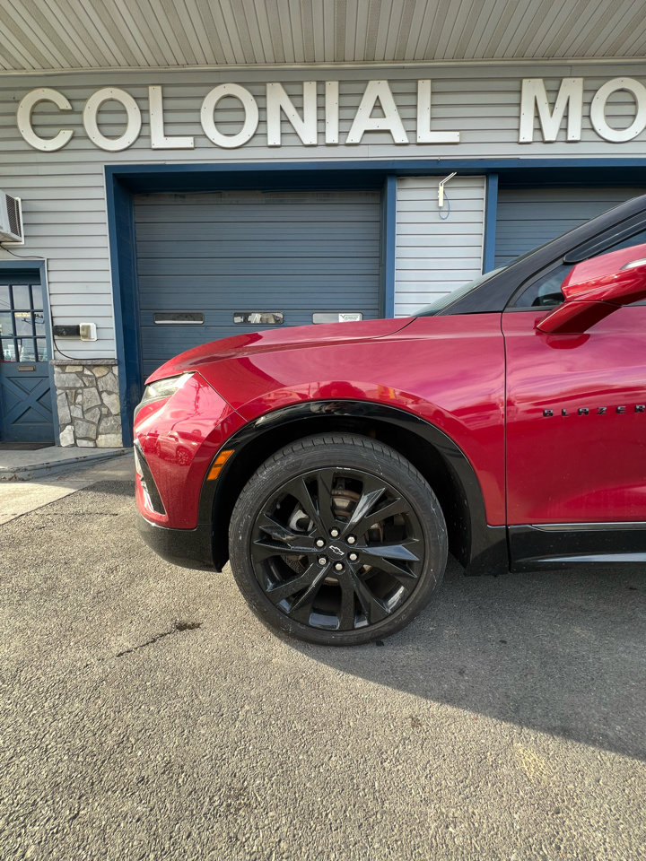 Used 2019 Chevrolet Blazer RS w/ Sun and Wheels Package image 2