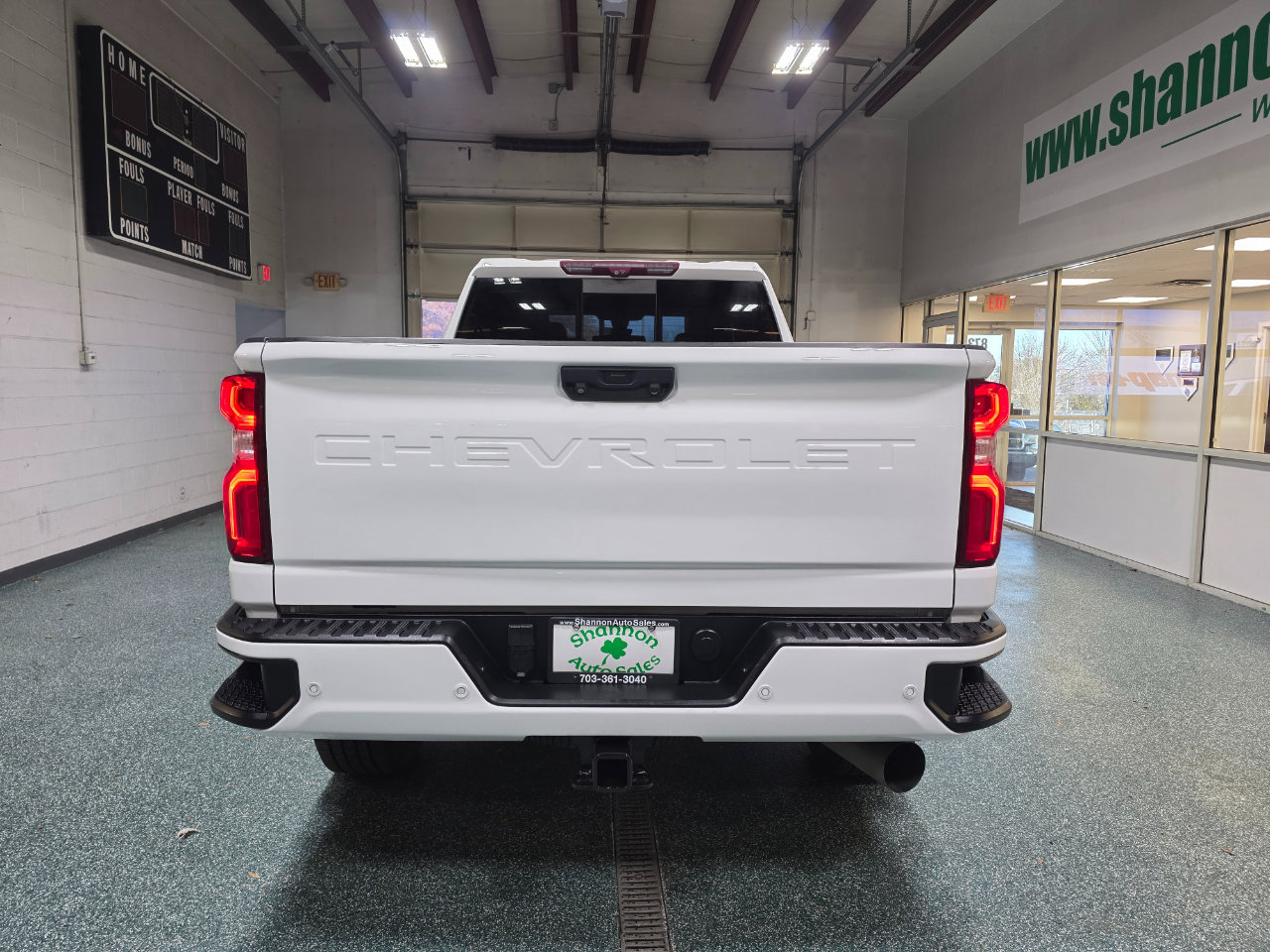 Used 2021 Chevrolet Silverado 3500 High Country w/ Z71 Off-Road Package image 9