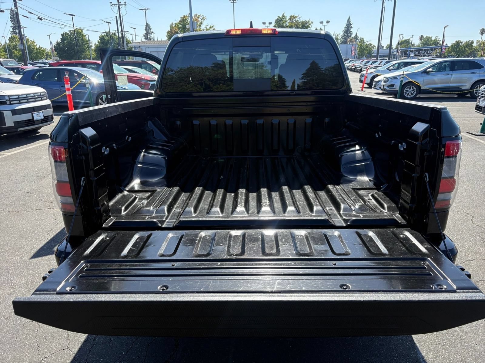 Used 2026 Nissan Frontier PRO-4X AWD/4WD image 31
