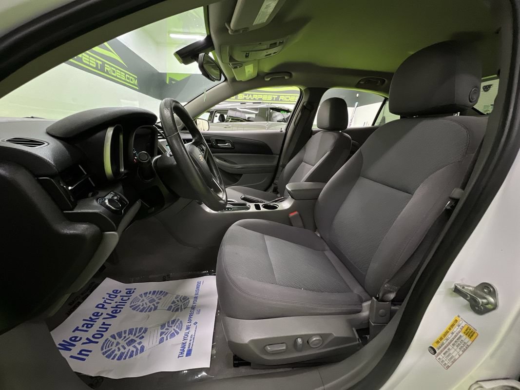 Used 2014 Chevrolet Malibu LS FWD image 17