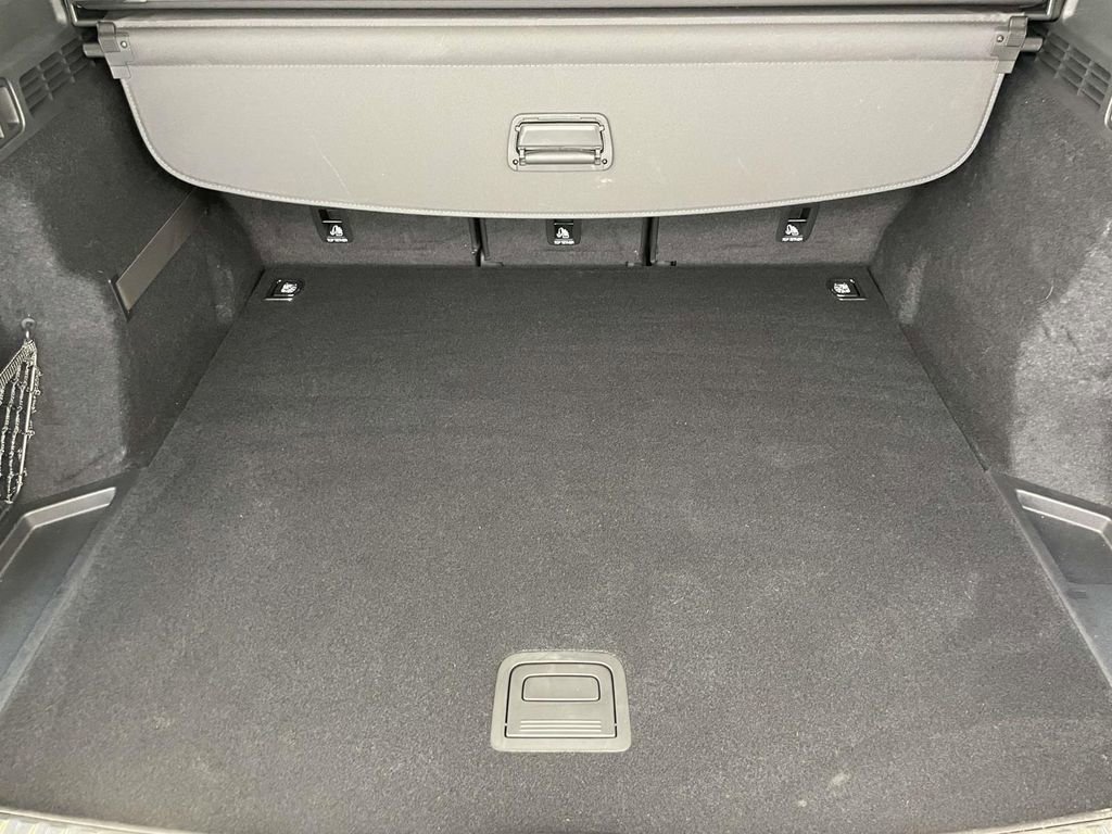 Certified 2025 Audi Q5 Premium w/ Convenience Package image 20