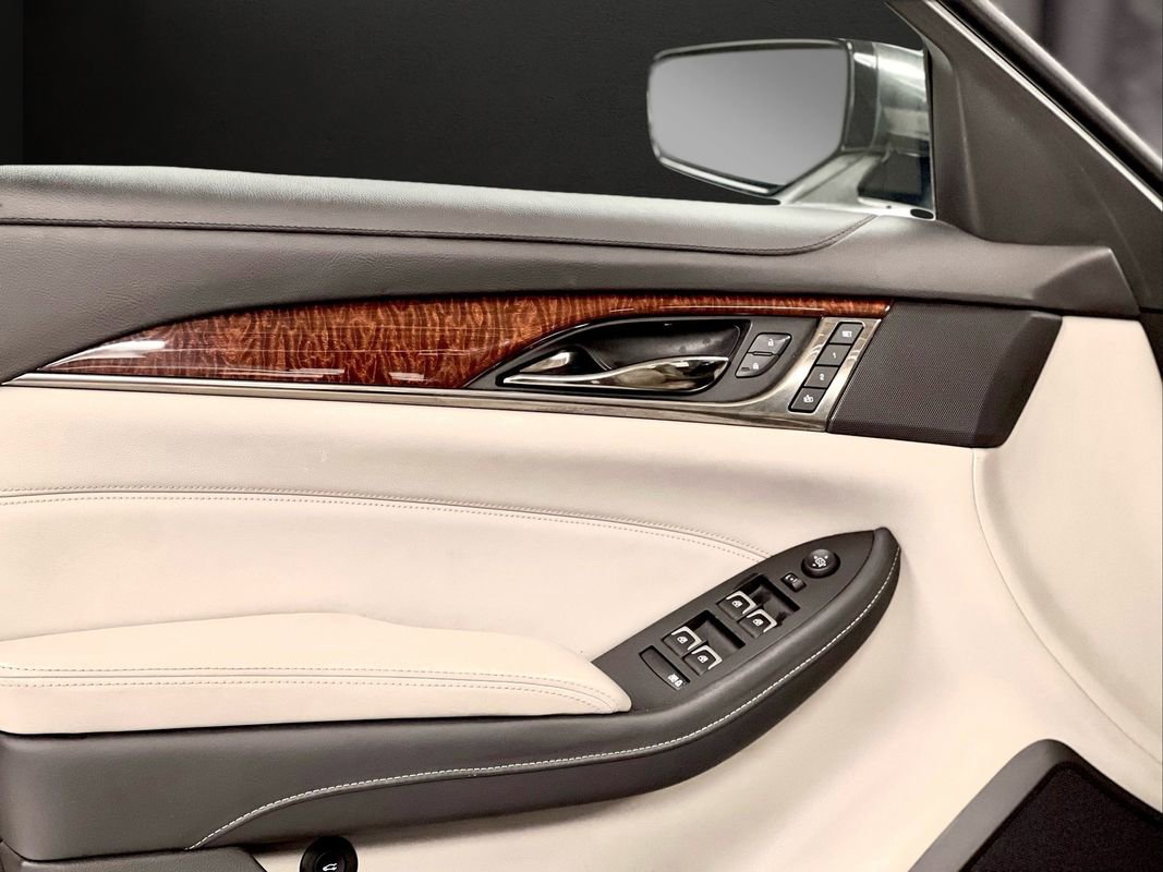 Used 2015 Cadillac CTS Luxury image 37