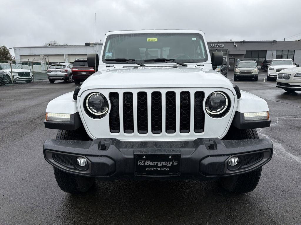 Used 2023 Jeep Gladiator Sport AWD/4WD image 8
