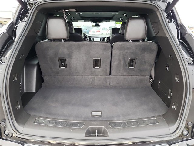 Used 2023 Buick Enclave Avenir w/ Avenir Technology Package image 7