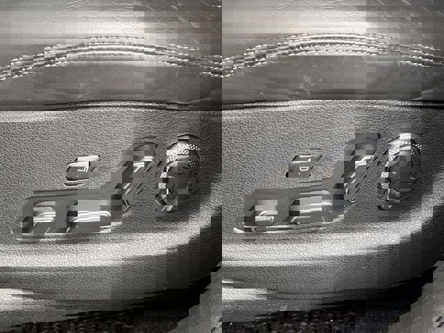 Used 2025 Genesis GV70 3.5T Sport w/ Sport Advanced Package image 16