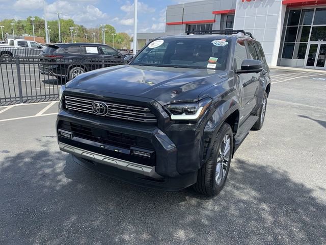 Used 2025 Toyota 4Runner Limited image 4
