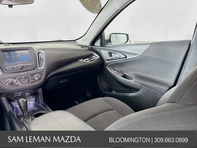 Used 2018 Chevrolet Malibu LT image 21