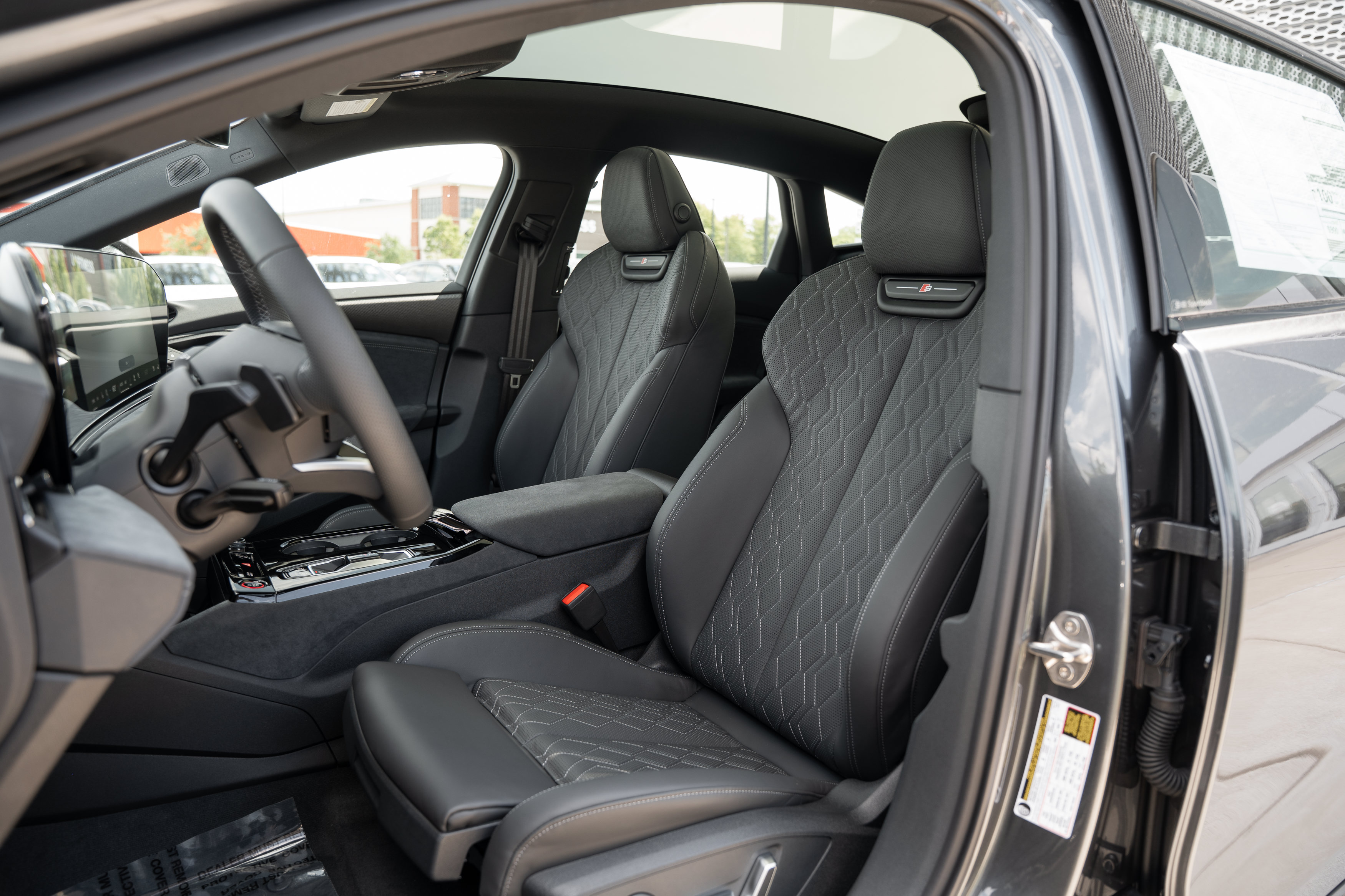 New 2027 Audi S6 e-tron Prestige AWD/4WD image 22