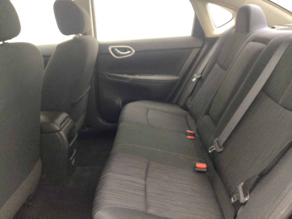 Used 2018 Nissan Sentra SV FWD image 18