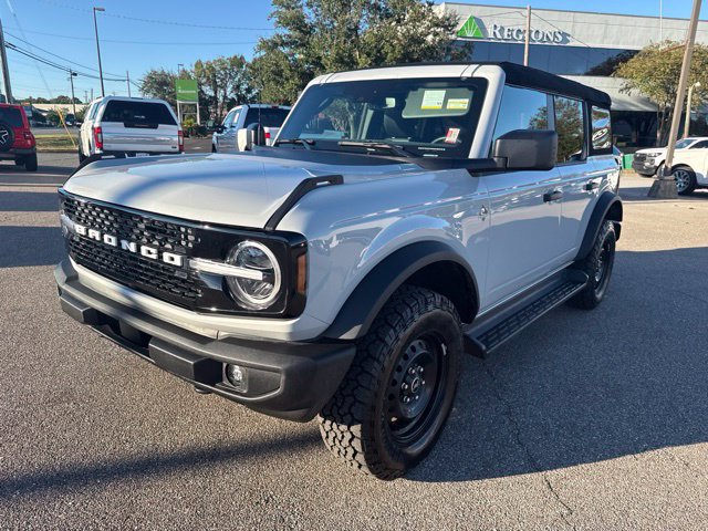 Certified 2026 Ford Bronco Outer Banks AWD/4WD image 4