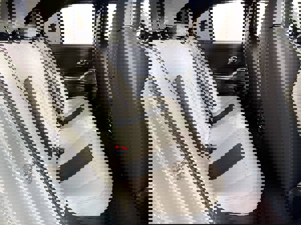 Used 2023 BMW M3 Competition w/ Executive Package image 36