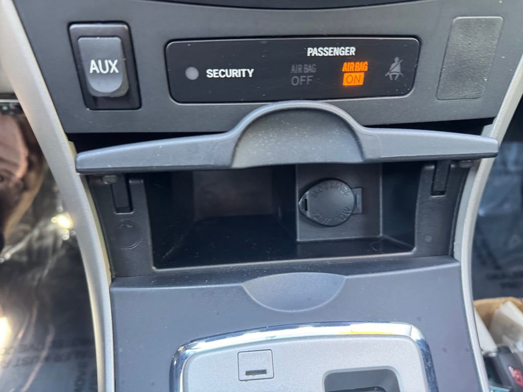 Used 2010 Toyota Corolla LE image 23