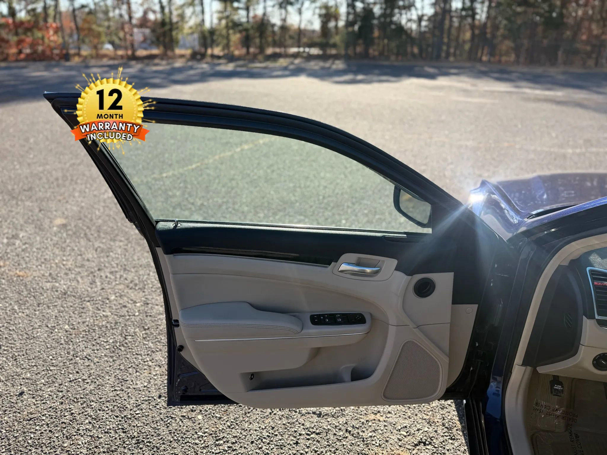 Used 2014 Chrysler 300 image 63