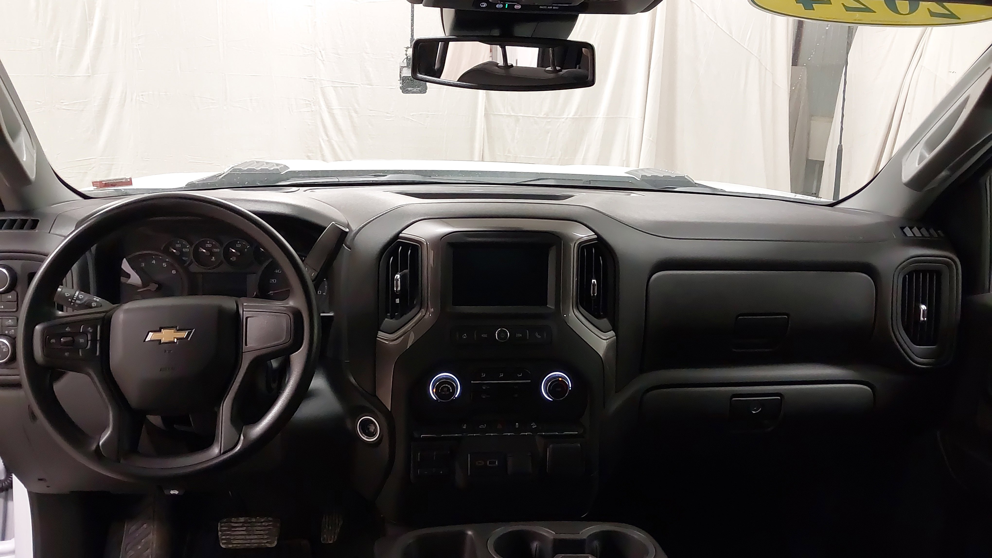 Used 2024 Chevrolet Silverado 2500 Custom w/ Custom Convenience Package image 26