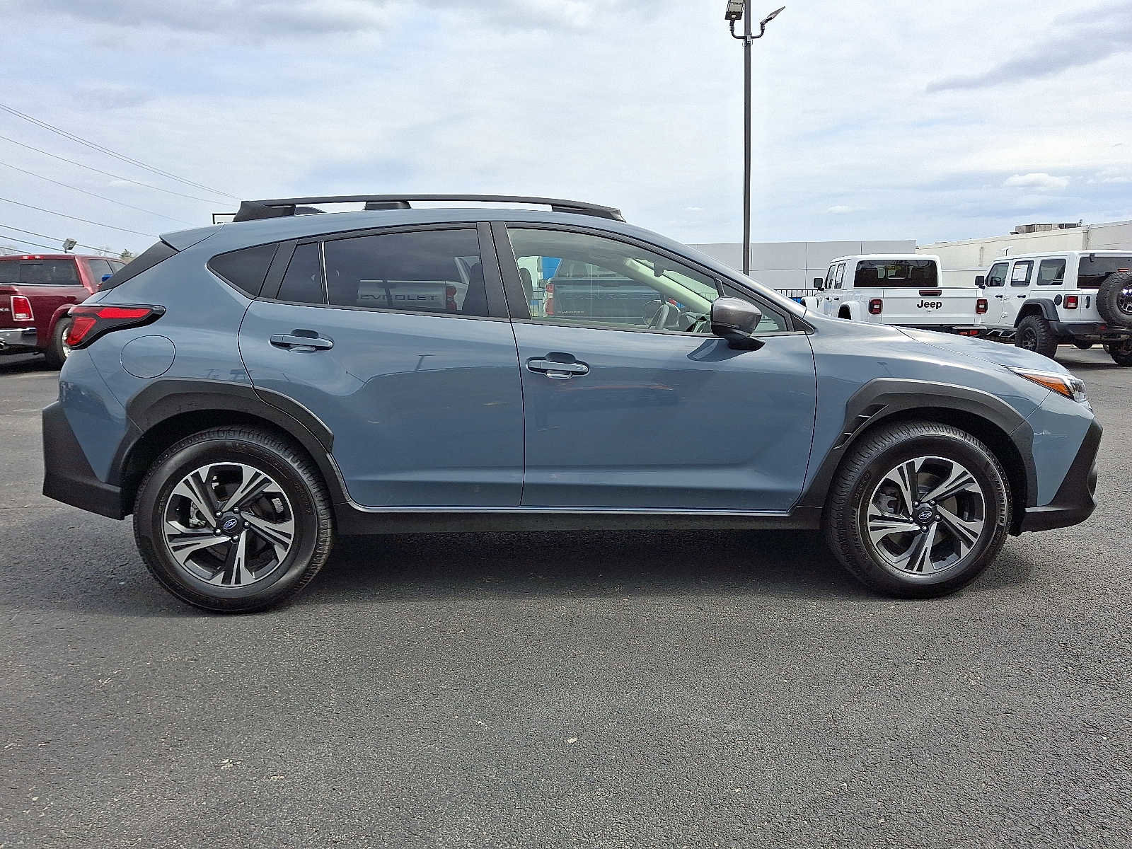 Used 2024 Subaru Crosstrek 2.0i Premium AWD/4WD image 7