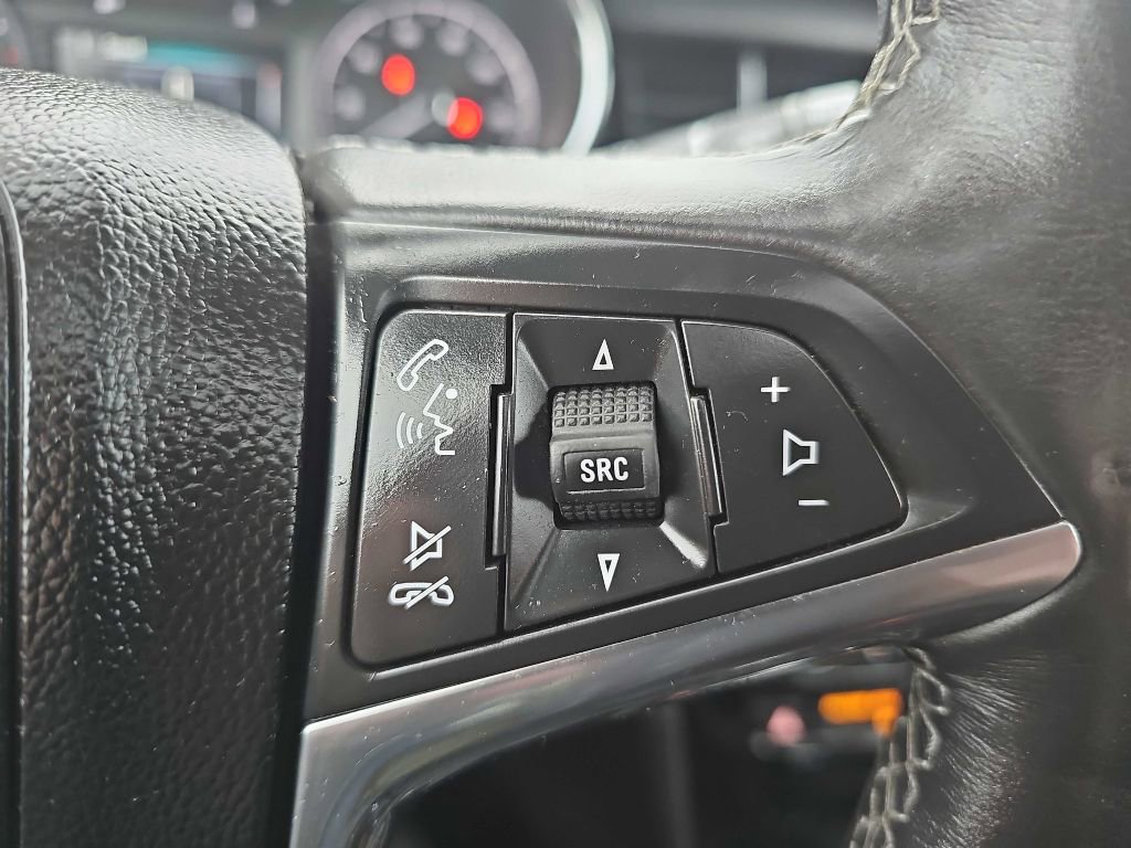 Used 2018 Buick Encore Essence image 34