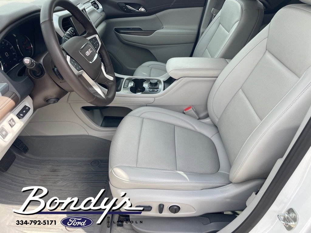 Used 2023 GMC Acadia SLT w/ Technology Package image 13