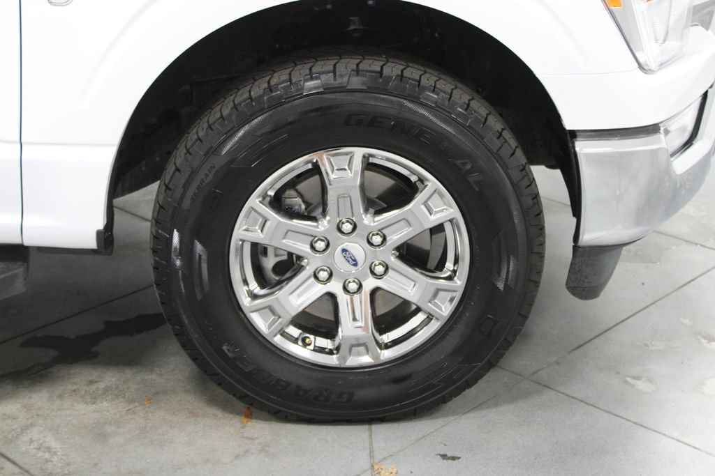 Used 2023 Ford F150 XLT w/ XTR Package image 12