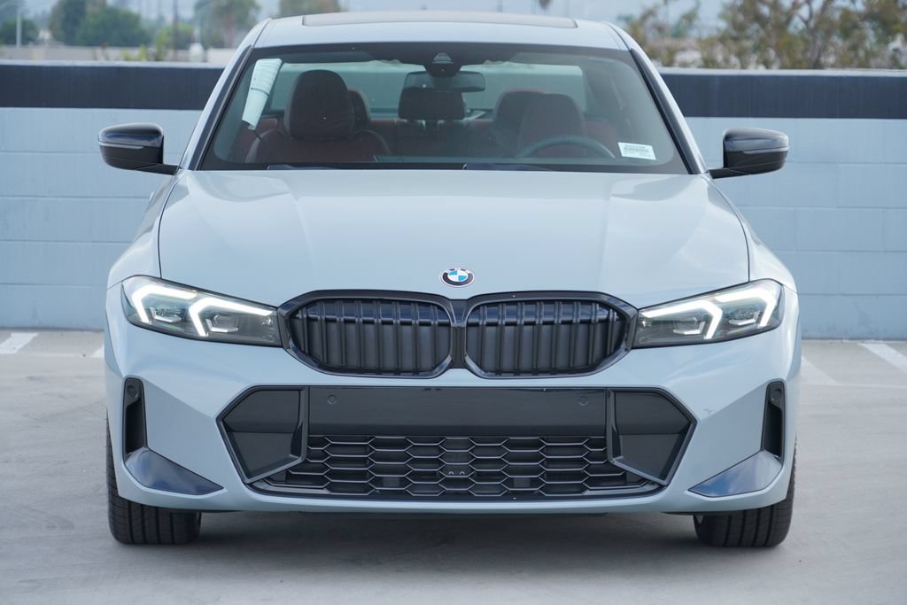 New 2026 BMW 330i xDrive Sedan w/ M Sport Package AWD/4WD image 2