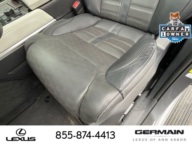 Used 2023 Toyota Sequoia Capstone AWD/4WD image 21