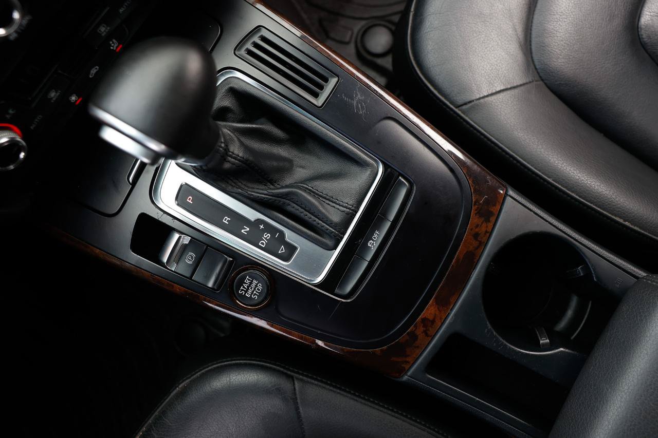 Used 2016 Audi A4 2.0T Premium w/ Convenience Plus Package FWD image 35