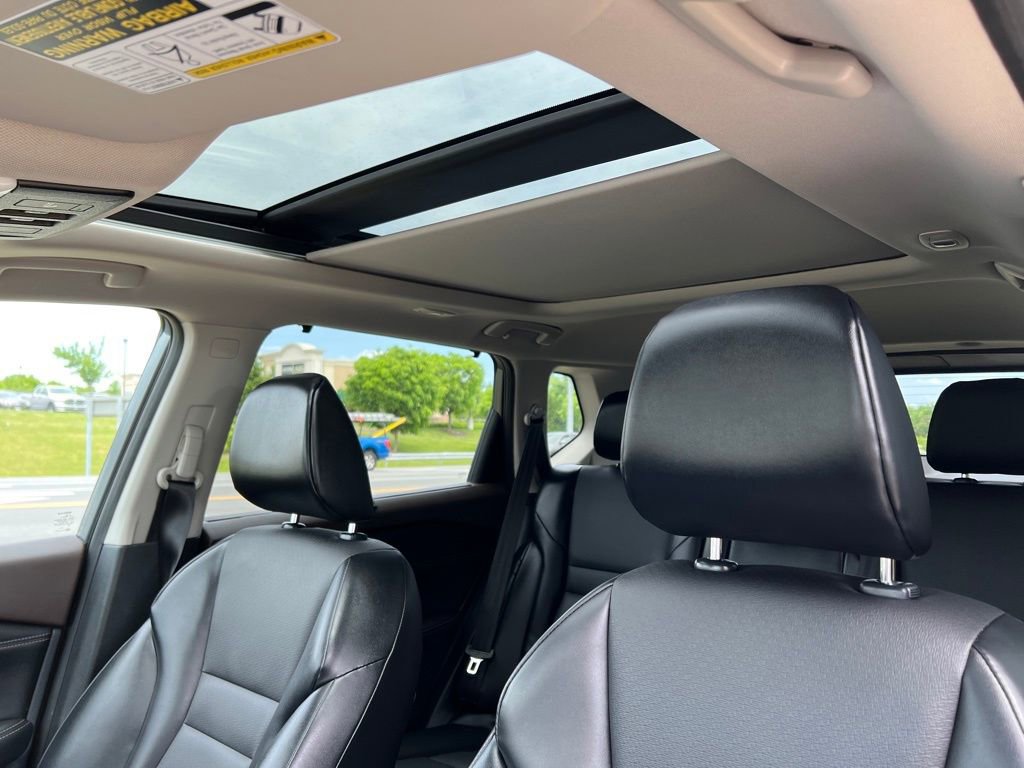 Certified 2022 Nissan Rogue SV w/ SV Premium Package image 26