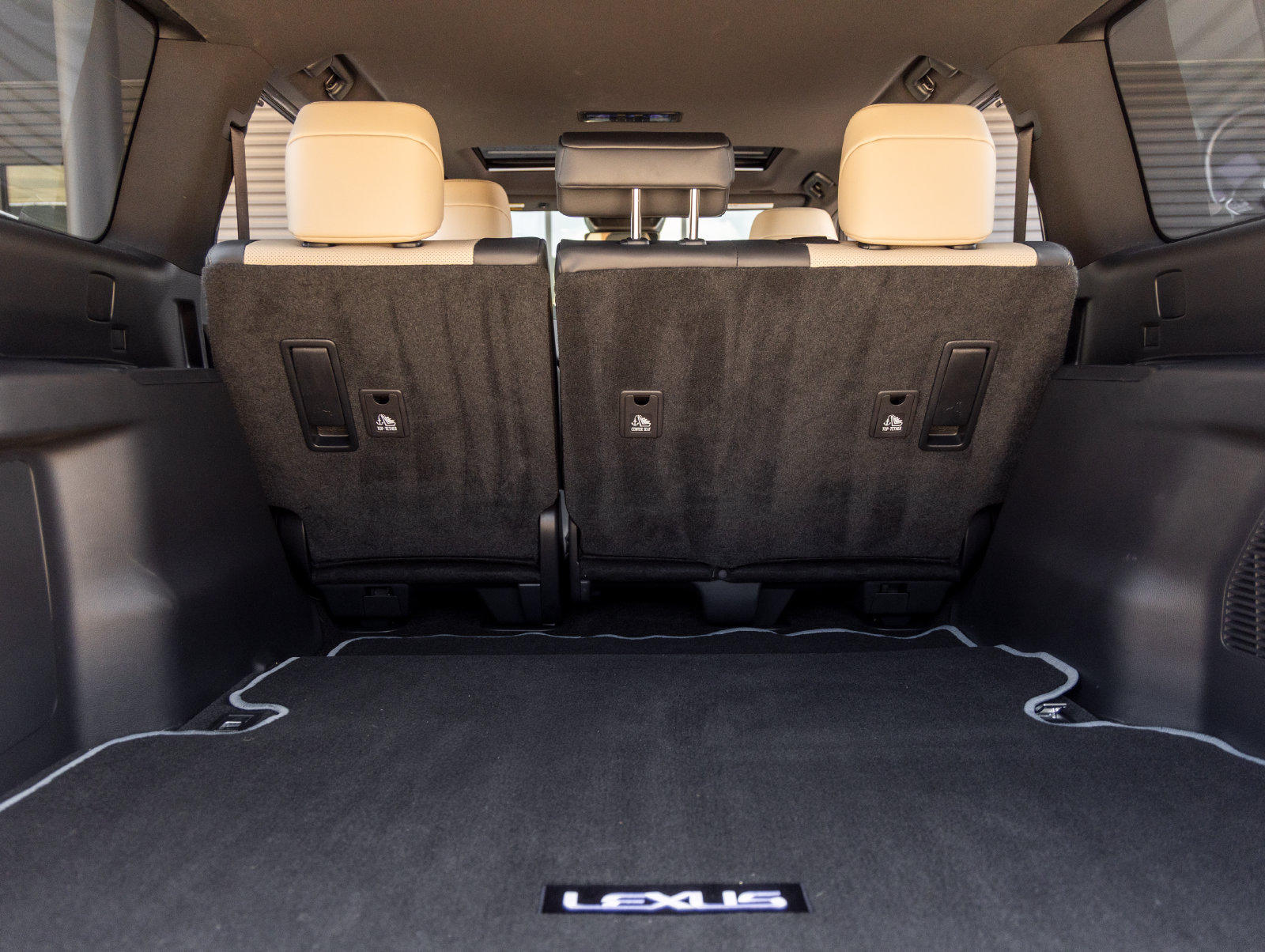 Used 2024 Lexus GX 550 AWD/4WD image 37