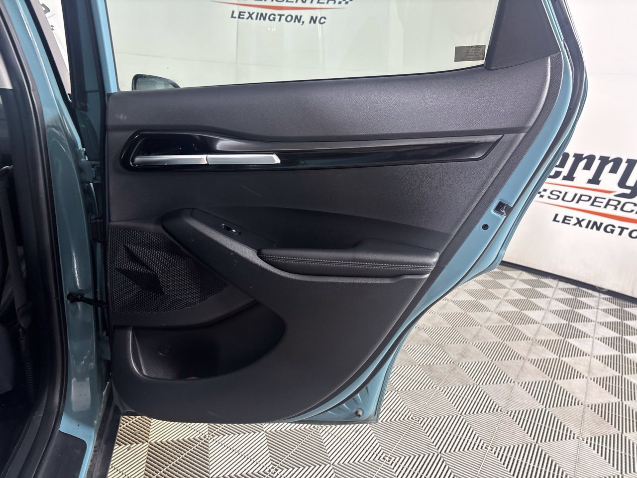 Used 2024 Kia Seltos EX AWD/4WD image 28