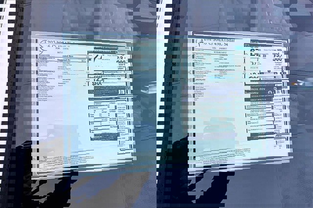 New 2026 Mercedes-Benz C 300 4MATIC Sedan image 16