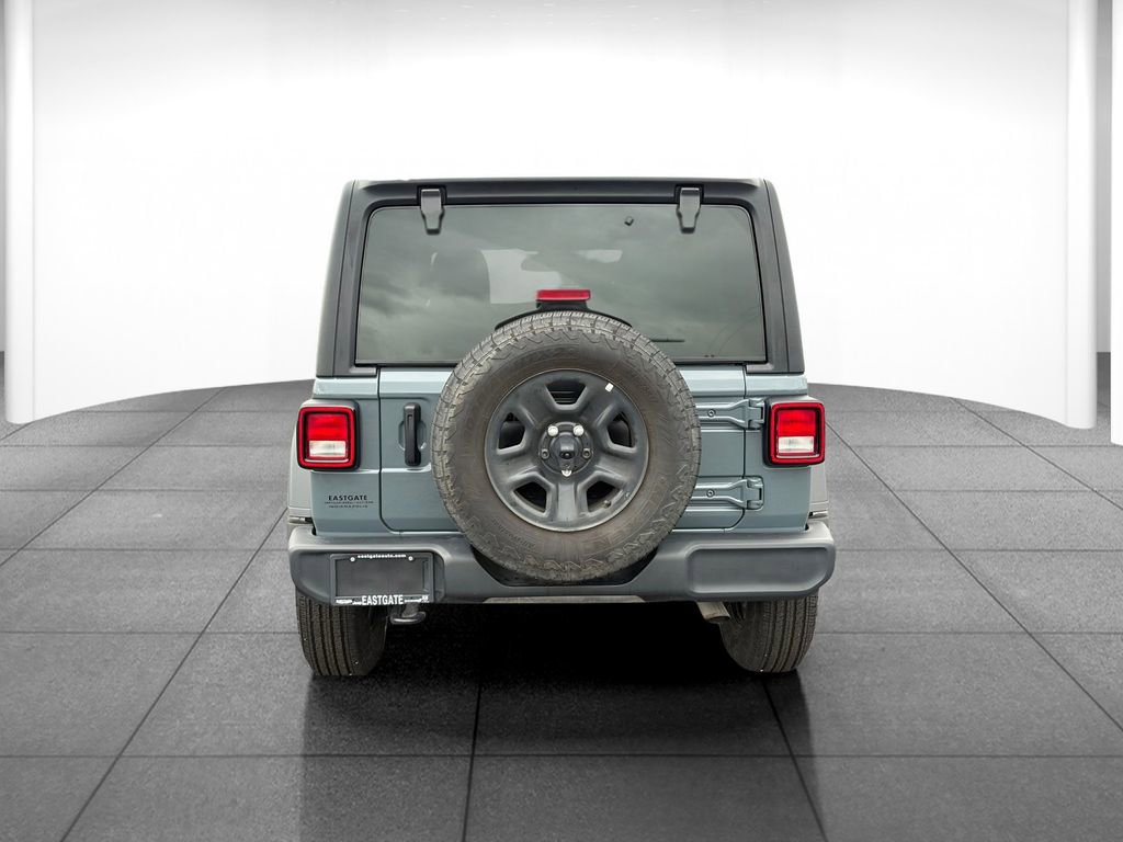 Used 2025 Jeep Wrangler Unlimited Sport AWD/4WD image 6