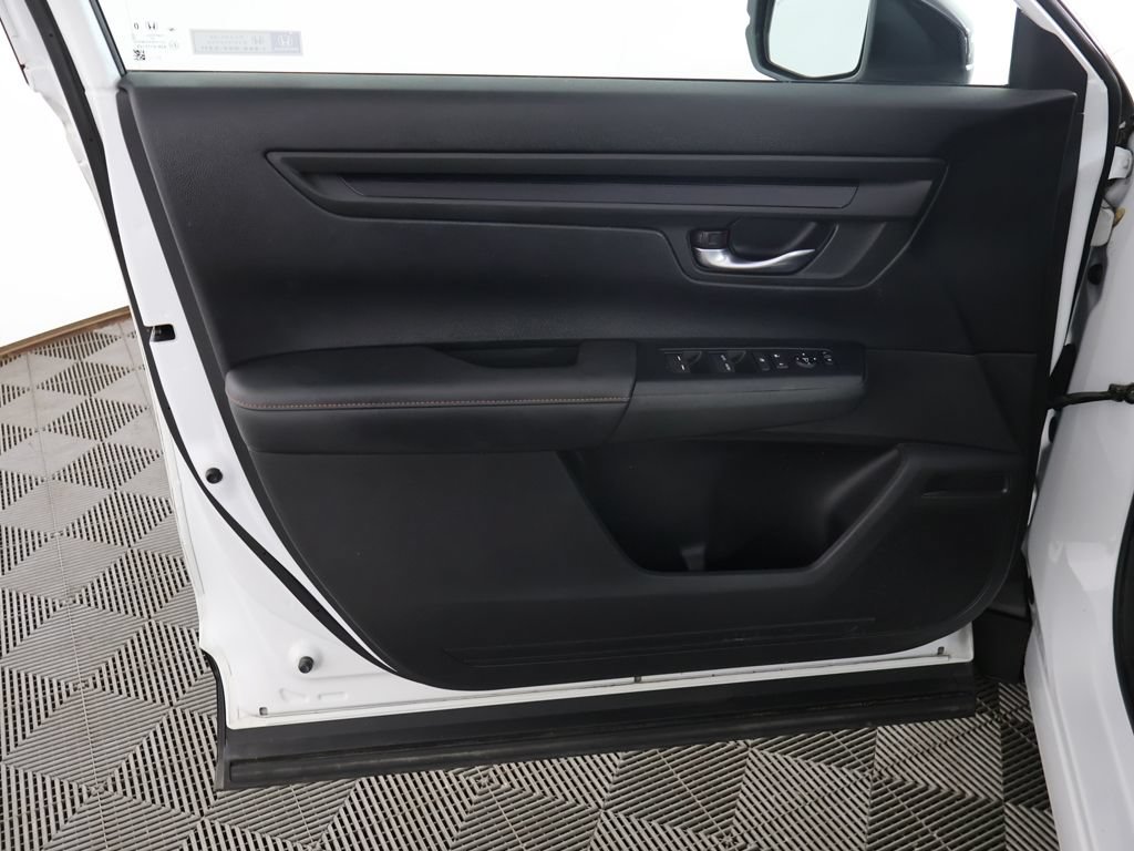 Used 2024 Honda CR-V Sport image 23