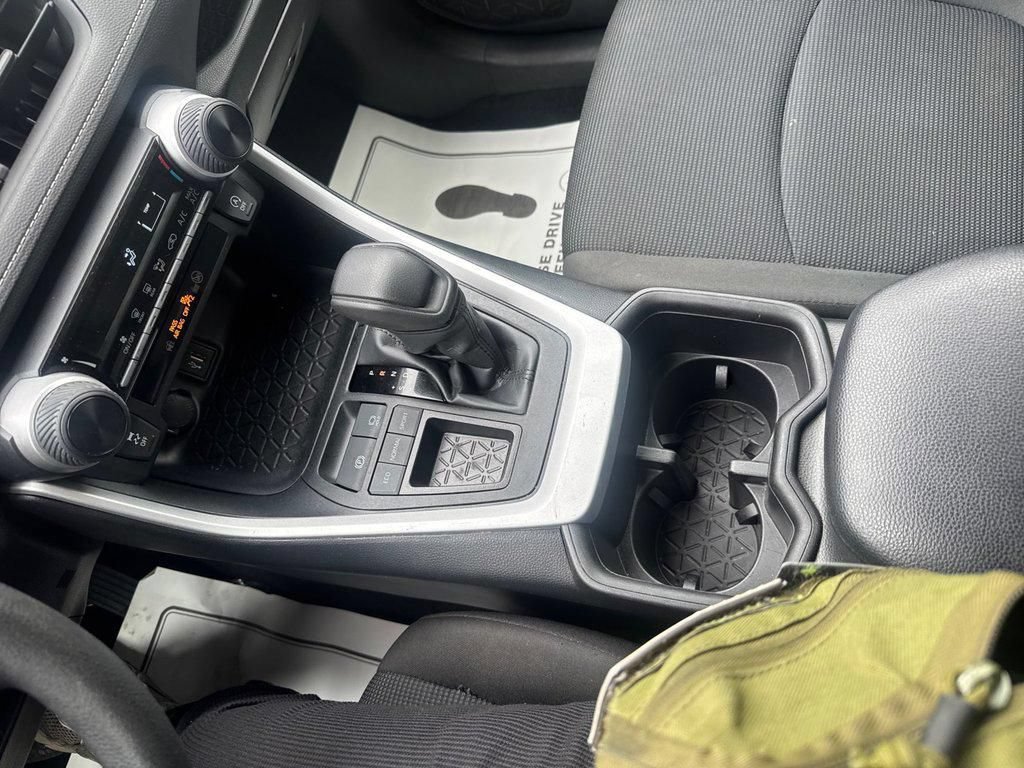Used 2024 Toyota RAV4 LE FWD image 42