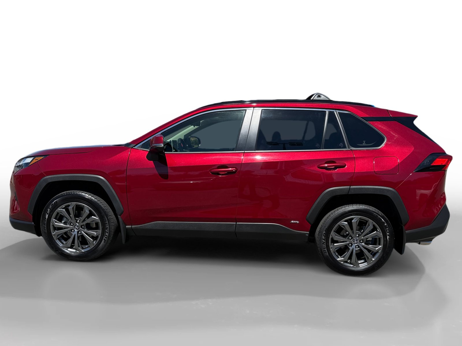 Used 2025 Toyota RAV4 XLE Premium w/ Weather Package AWD/4WD image 2