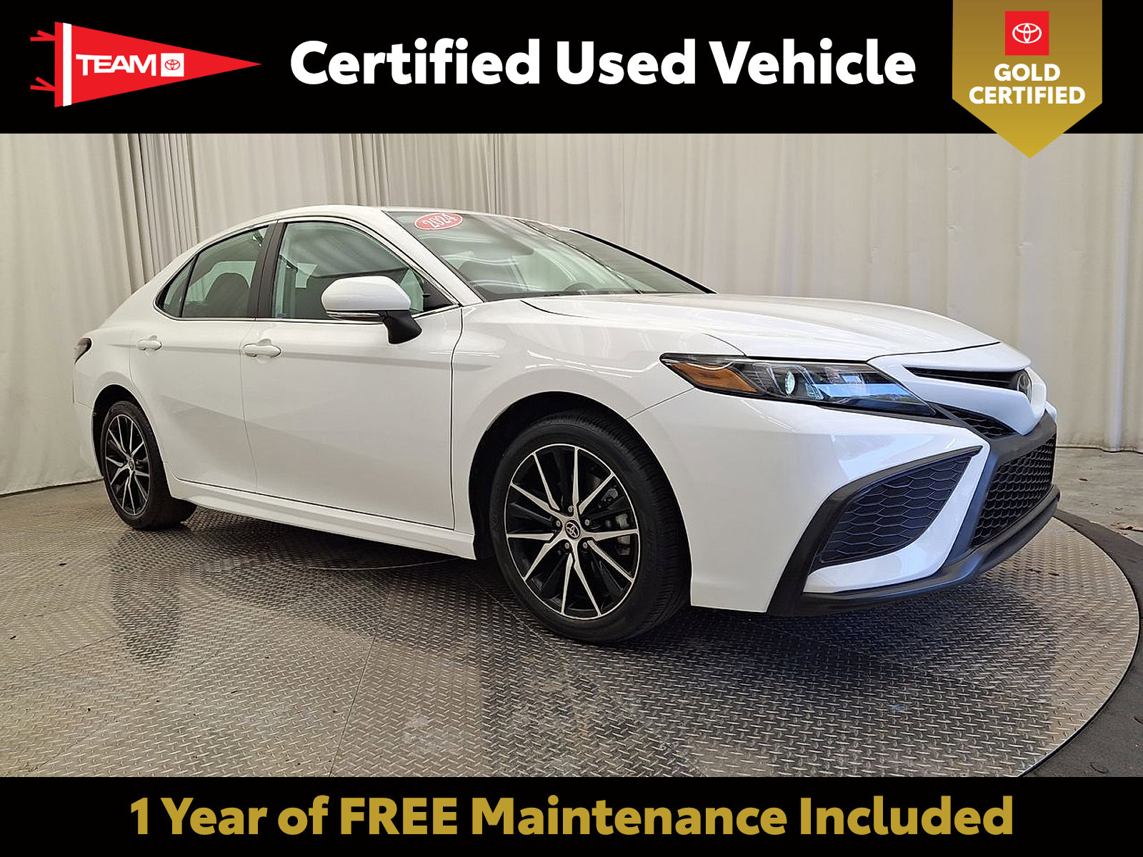 Certified 2024 Toyota Camry SE FWD image 1