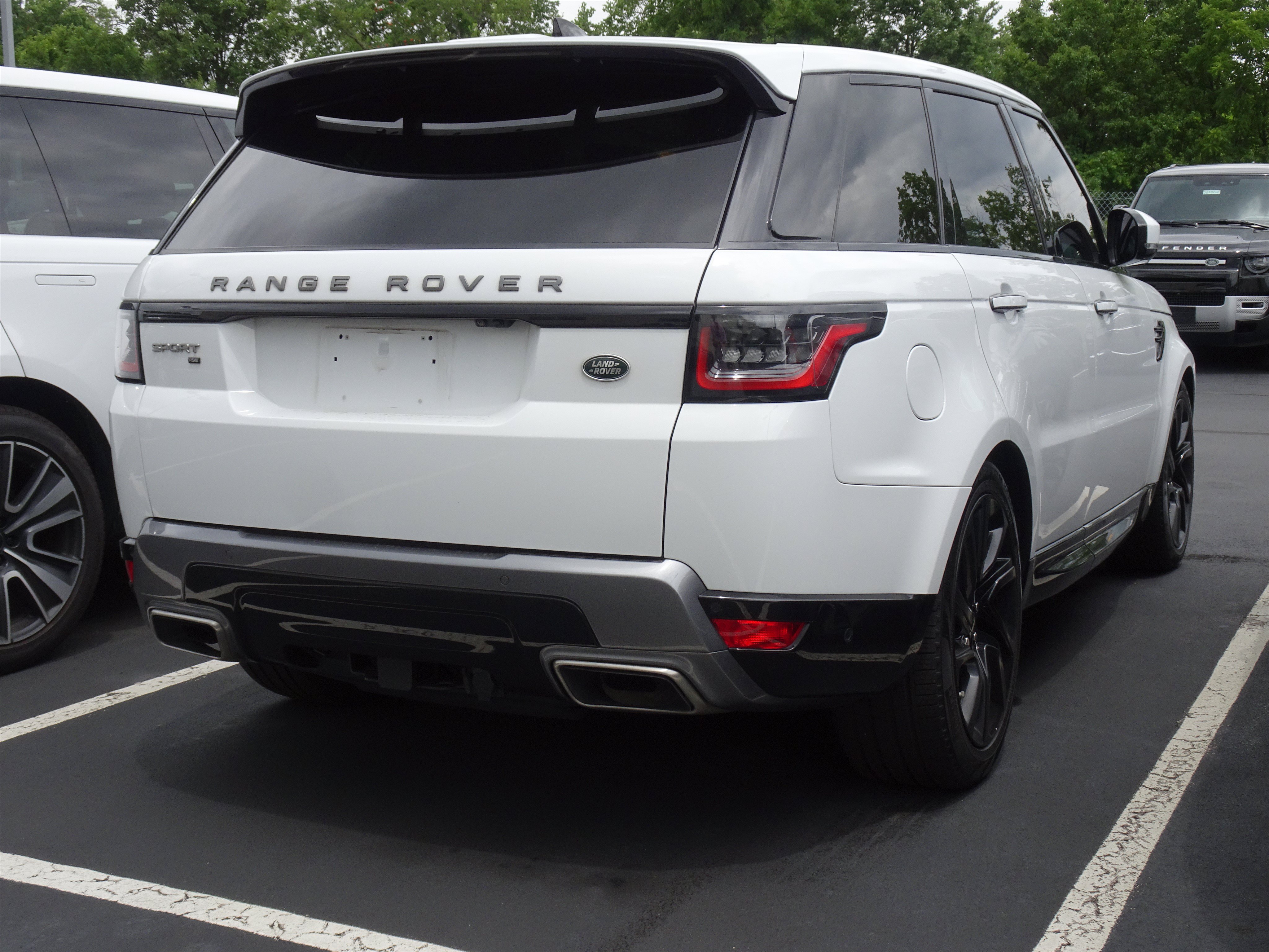 Certified 2022 Land Rover Range Rover Sport HSE Silver Edition AWD/4WD image 5