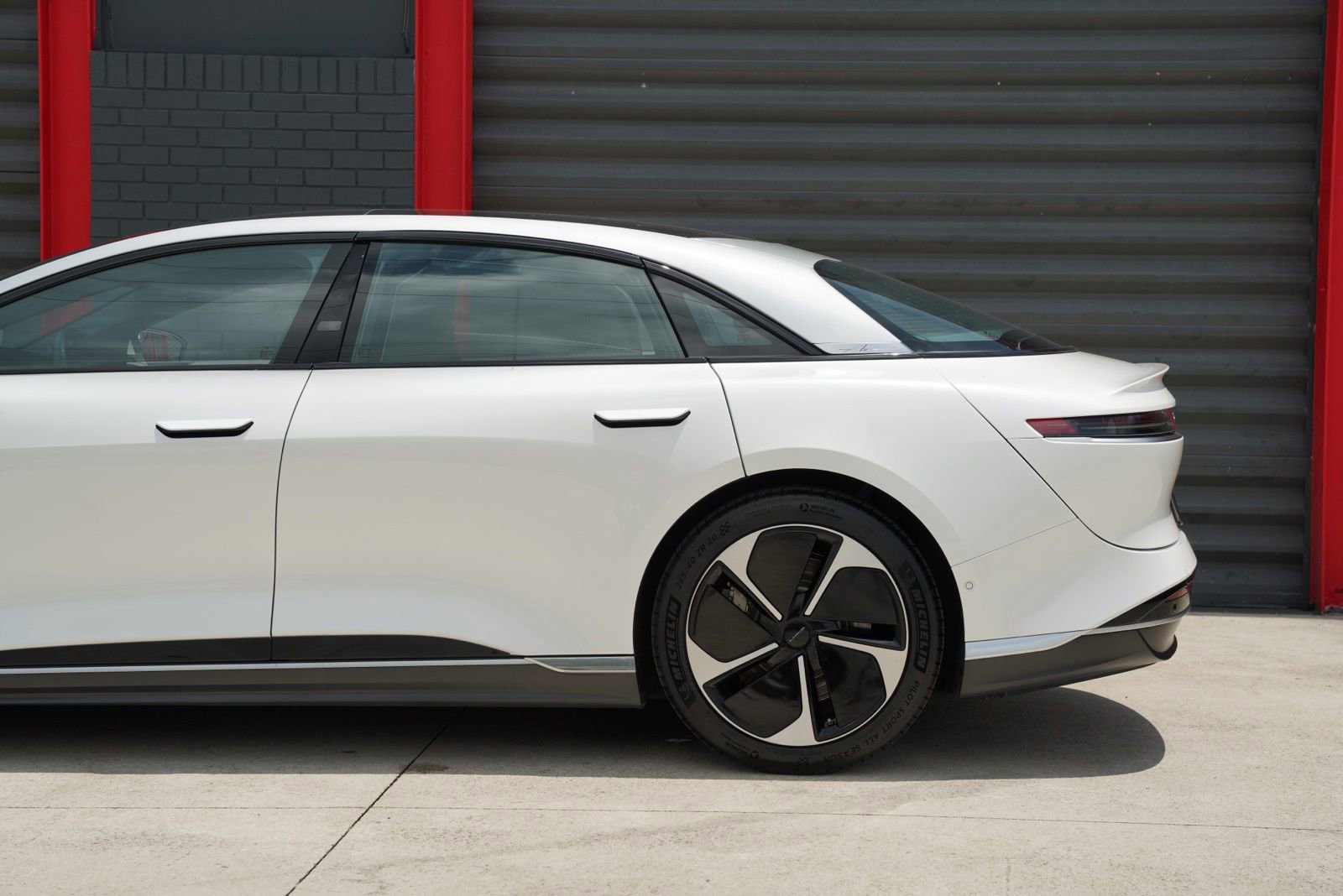 Used 2023 Lucid Air Touring AWD/4WD image 8