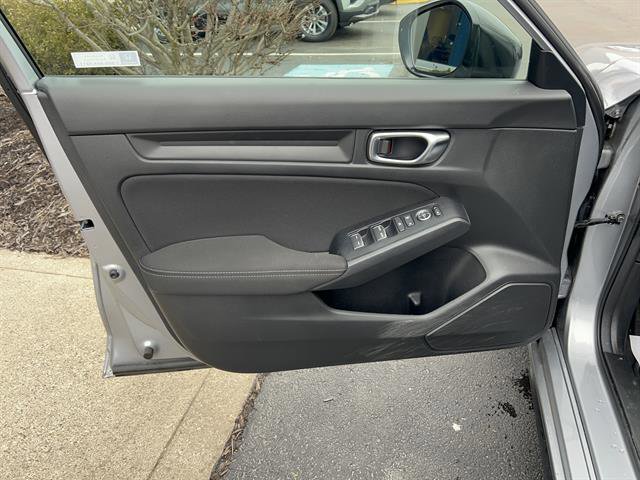 Used 2025 Honda Civic Sport image 13