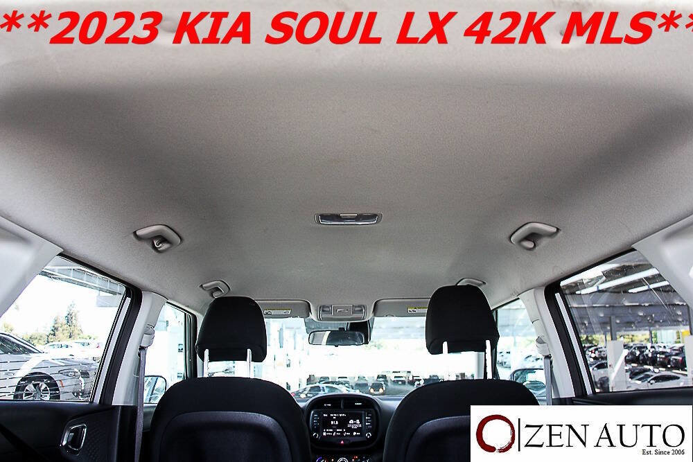 Used 2023 Kia Soul LX w/ Option Group 015 image 35