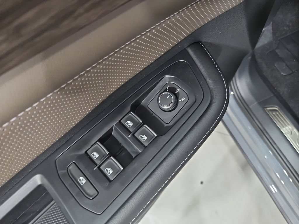 New 2026 Volkswagen Atlas SEL AWD/4WD image 11