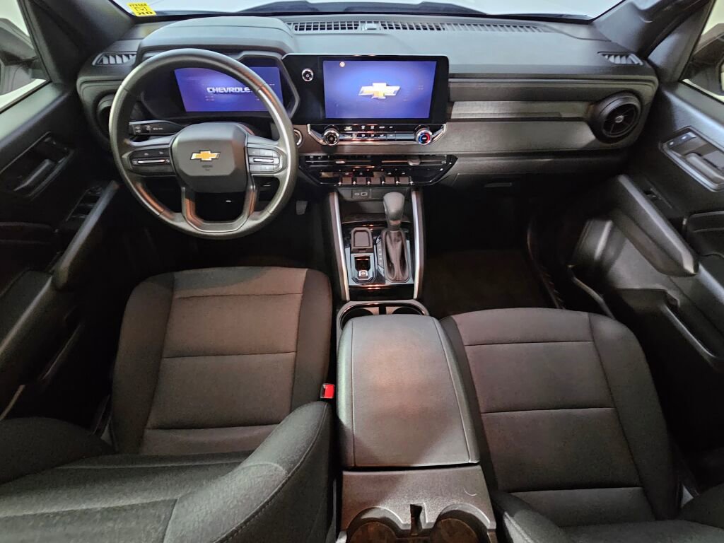 Used 2024 Chevrolet Colorado W/T w/ Safety Package image 21