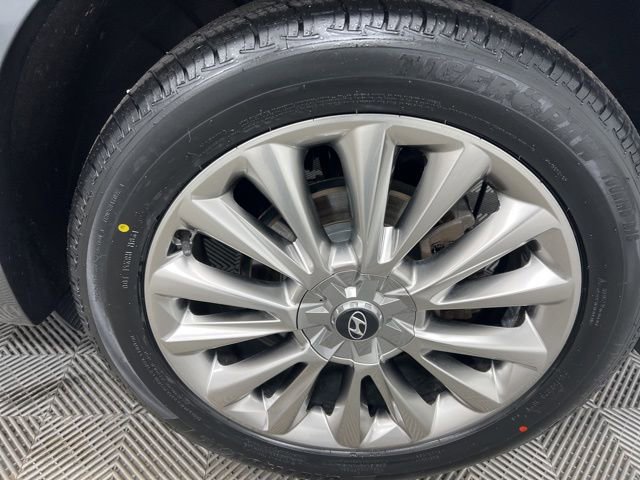 Used 2020 Hyundai Palisade Limited image 11