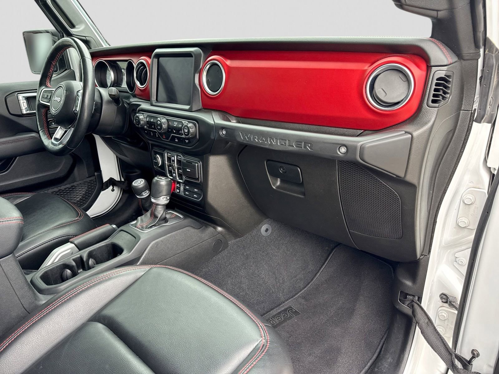 Used 2021 Jeep Wrangler Unlimited Rubicon w/ Uconnect 4C Nav & Sound Group AWD/4WD image 8