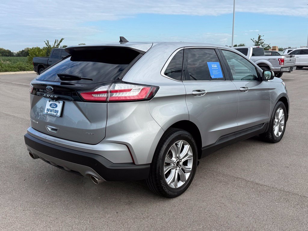 Used 2023 Ford Edge Titanium AWD/4WD image 33