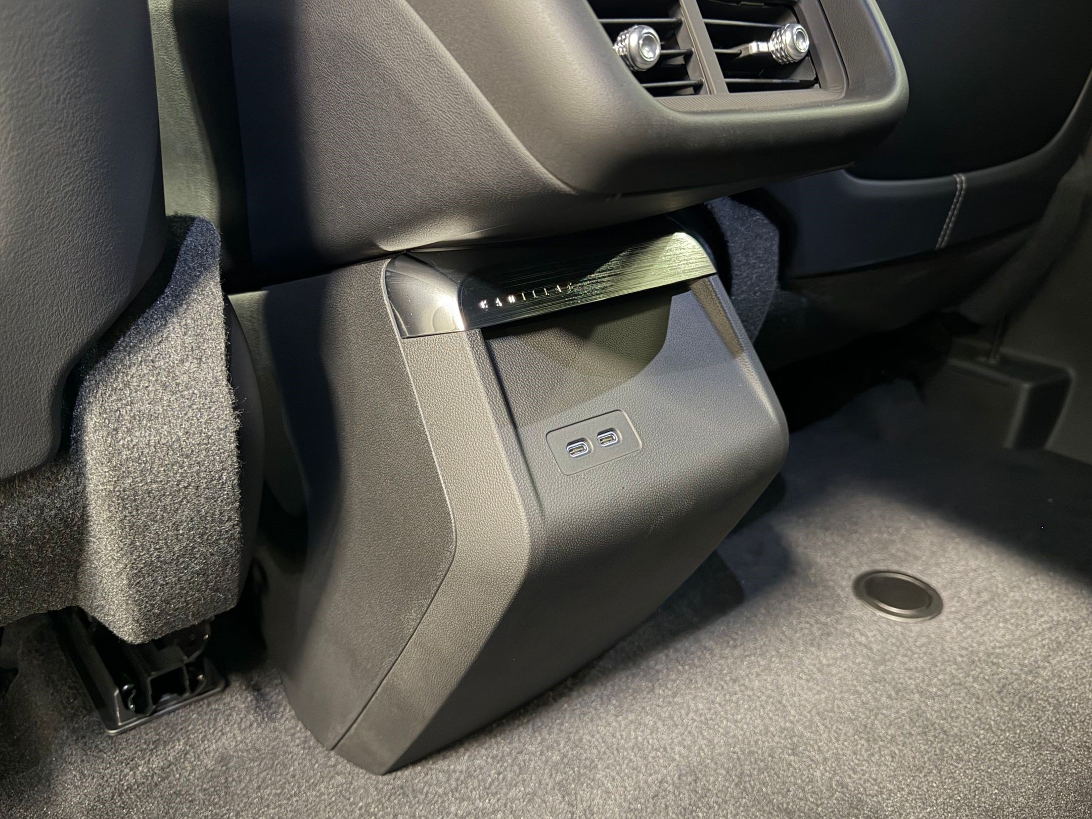 New 2026 Cadillac Lyriq Sport AWD/4WD image 41