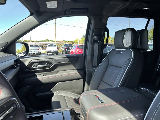 New 2026 GMC Yukon AT4 Ultimate AWD/4WD image 38